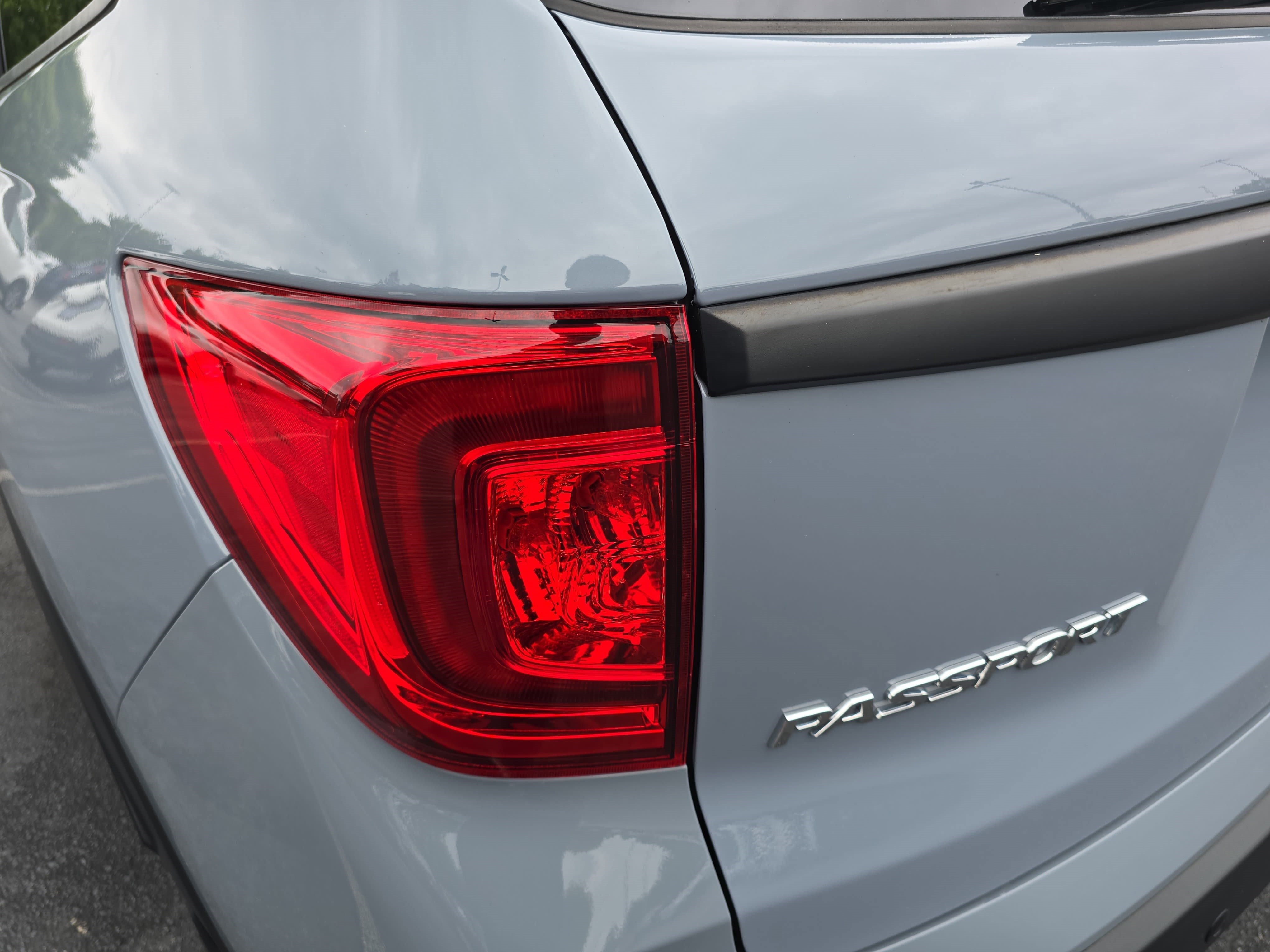 Used 2023 Honda Passport EX-L image 34