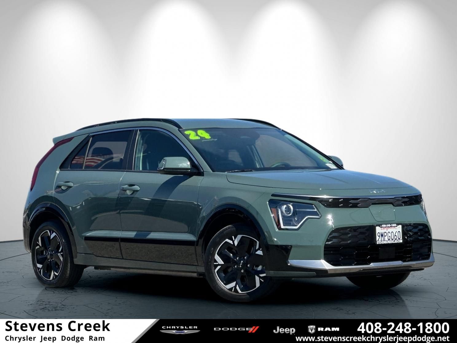 Used 2024 Kia Niro Wind FWD image 1