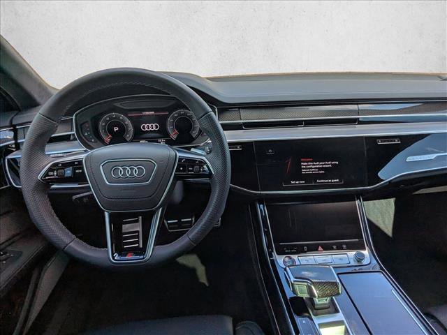 Used 2025 Audi S8 image 16