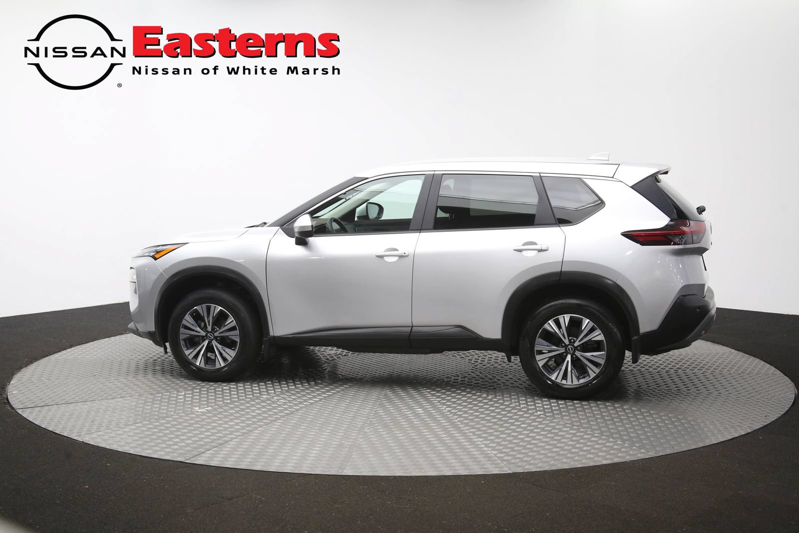 Used 2023 Nissan Rogue SV AWD/4WD image 56