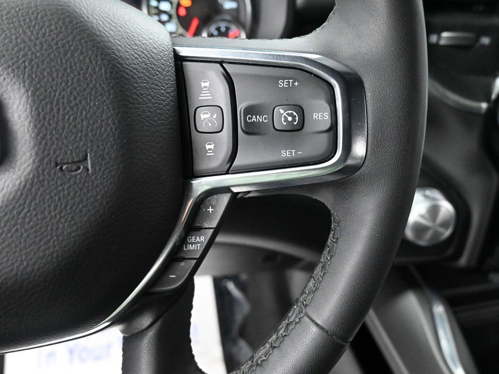 Used 2025 RAM 1500 Laramie image 35