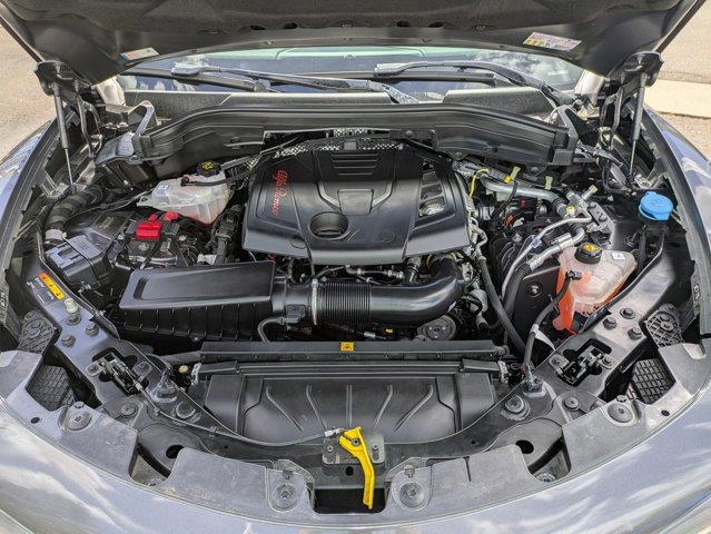 Used 2024 Alfa Romeo Stelvio Ti image 25