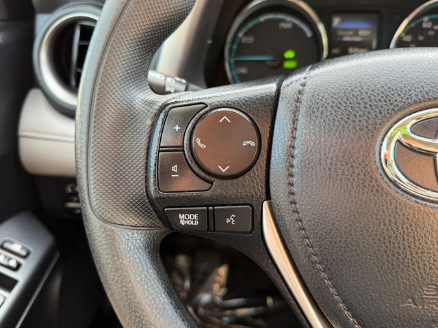 Used 2018 Toyota RAV4 LE AWD/4WD image 18