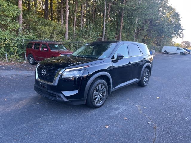 Used 2024 Nissan Pathfinder S