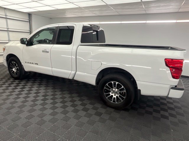 Used 2020 Nissan Titan SV w/ SV Convenience Package AWD/4WD image 14