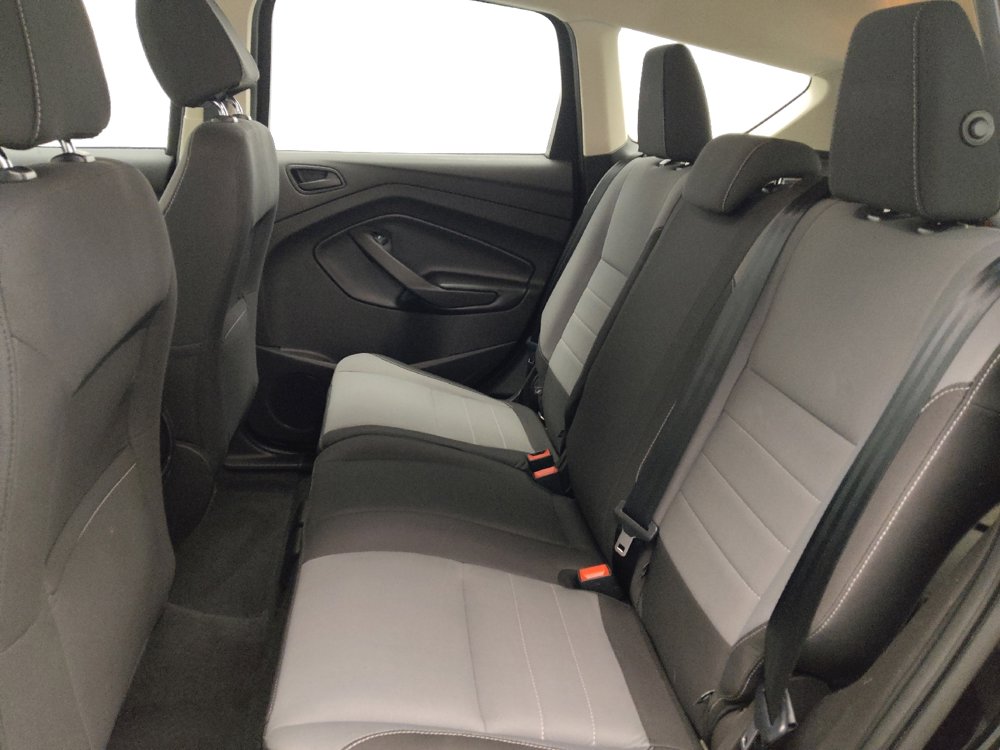 Used 2017 Ford Escape S image 18