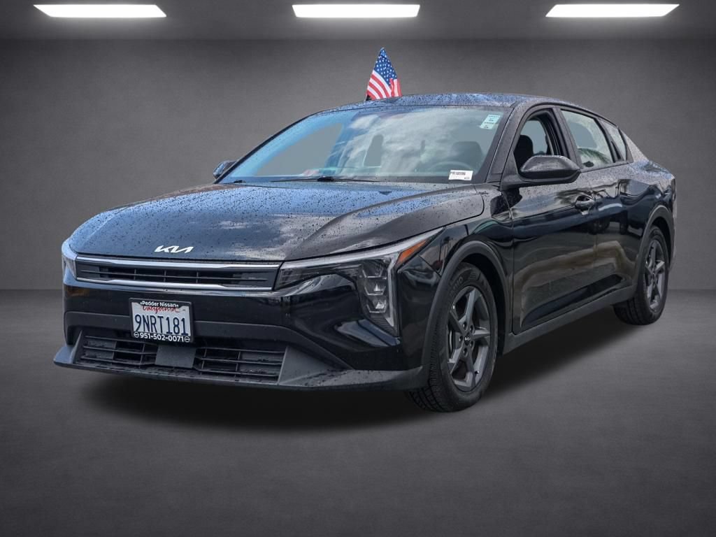Used 2025 Kia K4 FWD image 8
