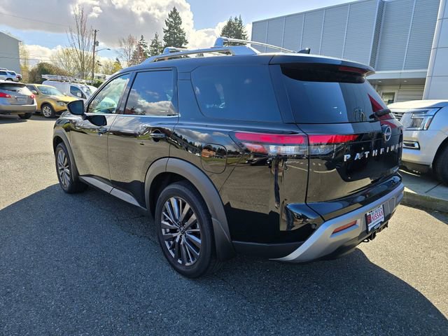 Used 2023 Nissan Pathfinder SL w/ SL Premium Package image 9