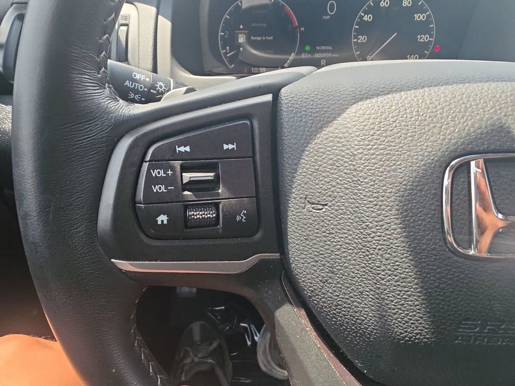Used 2025 Honda Ridgeline RTL image 19
