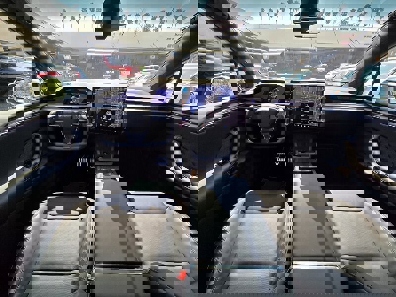 Used 2022 Tesla Model X image 10