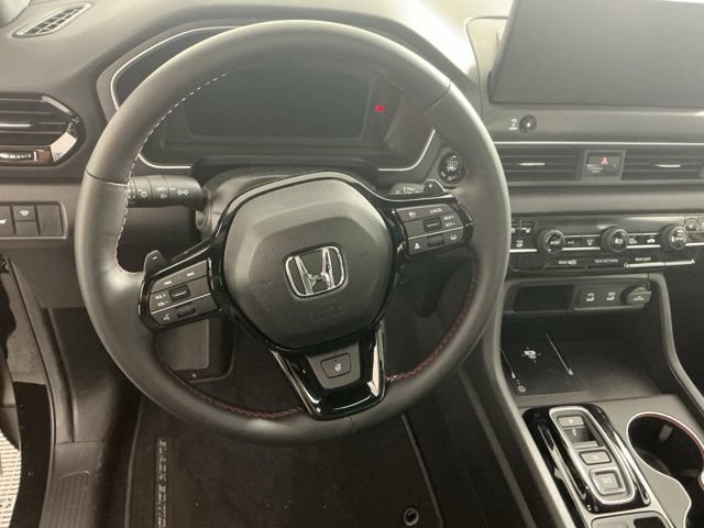 Certified 2026 Honda Pilot Black Edition image 17