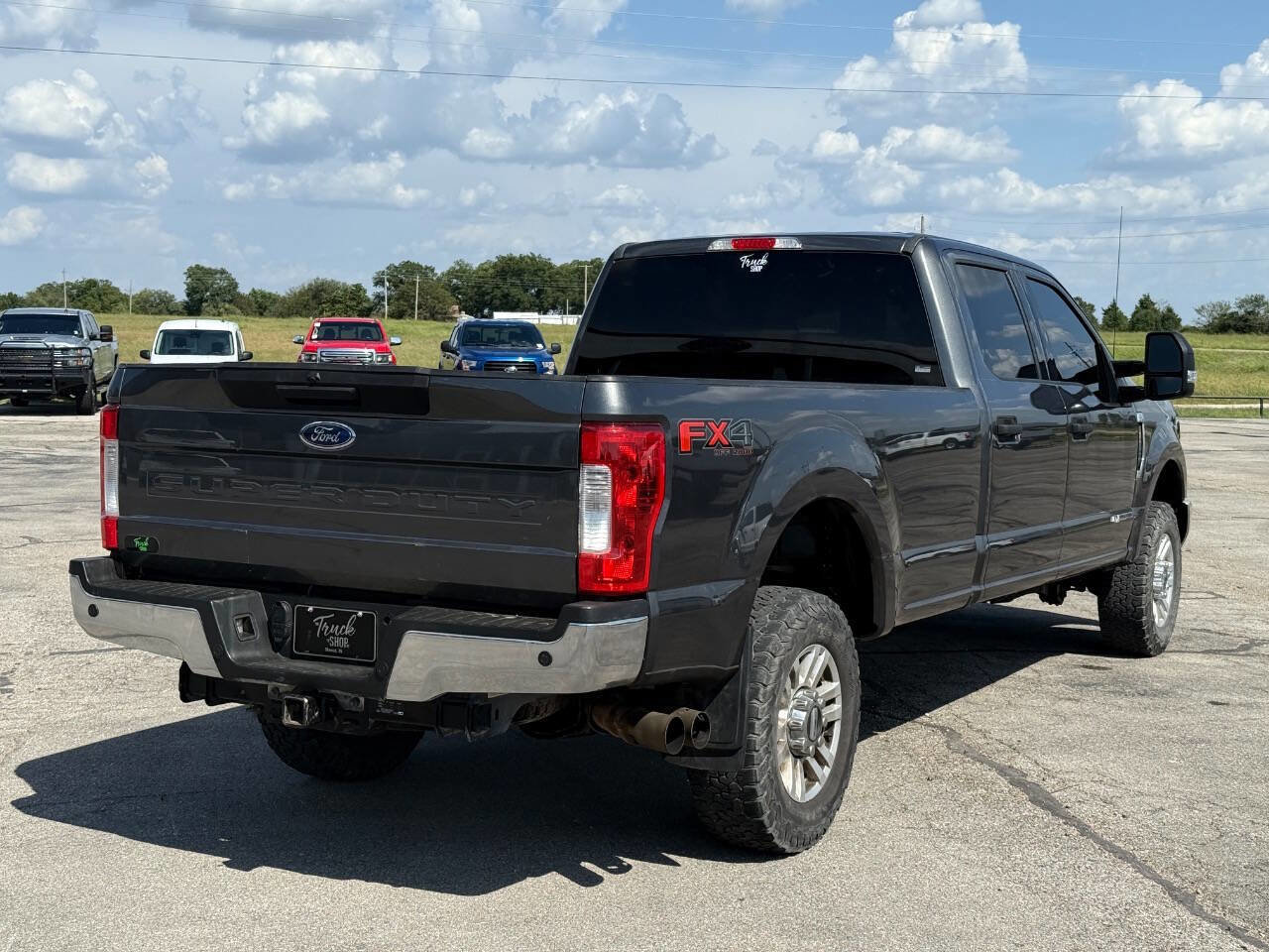 Used 2019 Ford F250 XLT w/ XLT Value Package image 5