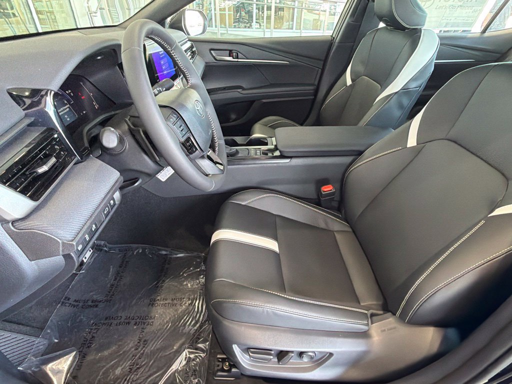 Certified 2026 Toyota Camry SE w/ Convenience Package FWD image 20