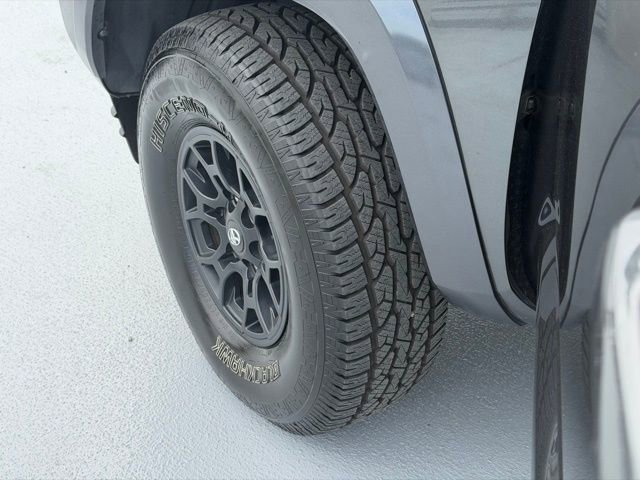 Used 2019 Toyota Tacoma SR5 RWD image 21