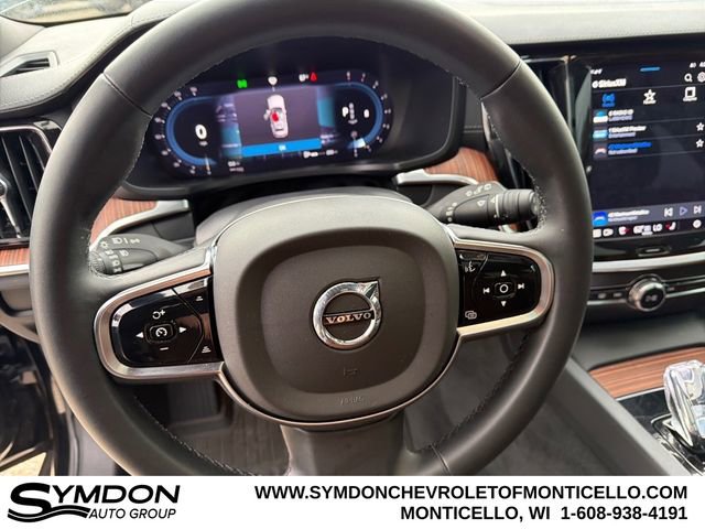 Used 2023 Volvo V60 B5 Cross Country Ultimate image 12