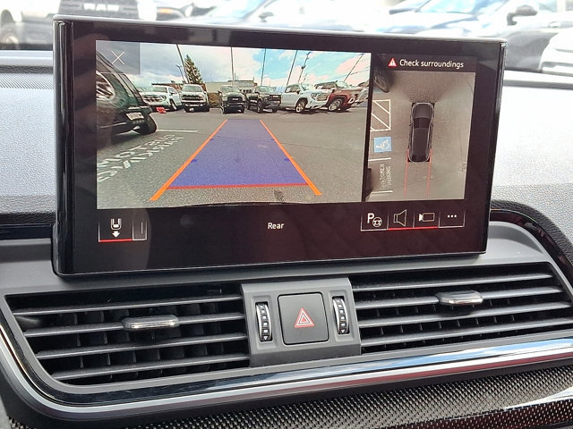 Used 2024 Audi SQ5 Prestige image 18
