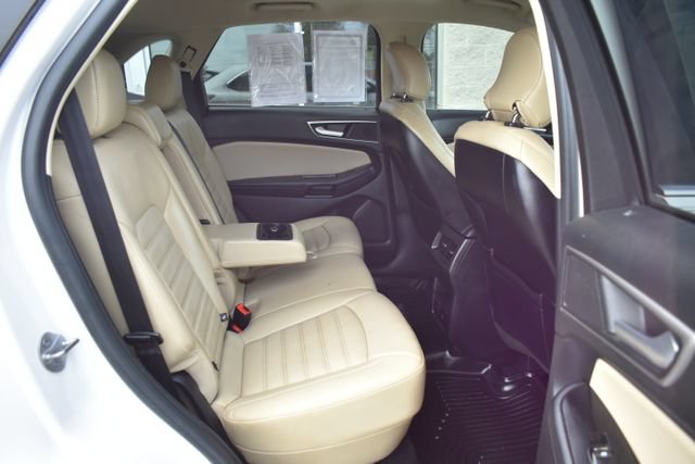 Used 2015 Ford Edge SEL w/ Equipment Group 201A AWD/4WD image 44