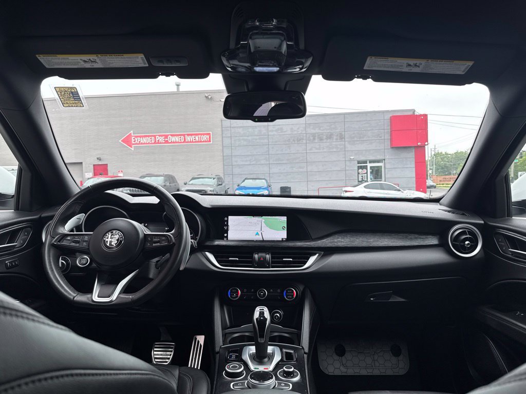 Used 2023 Alfa Romeo Stelvio Sprint AWD/4WD image 34