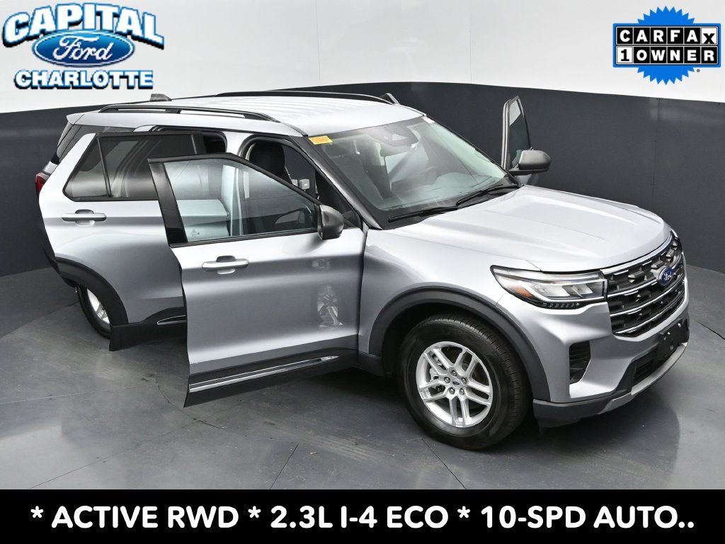 Used 2025 Ford Explorer Active RWD image 36