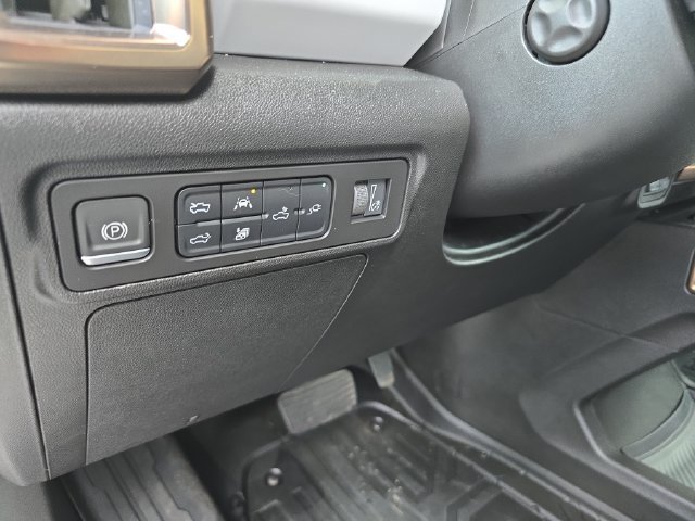 Used 2022 GMC Hummer EV Edition 1 w/ LPO, Illumination Package AWD/4WD image 28