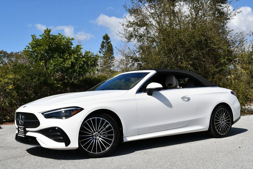 Used 2025 Mercedes-Benz CLE 300 4MATIC Cabriolet video 2