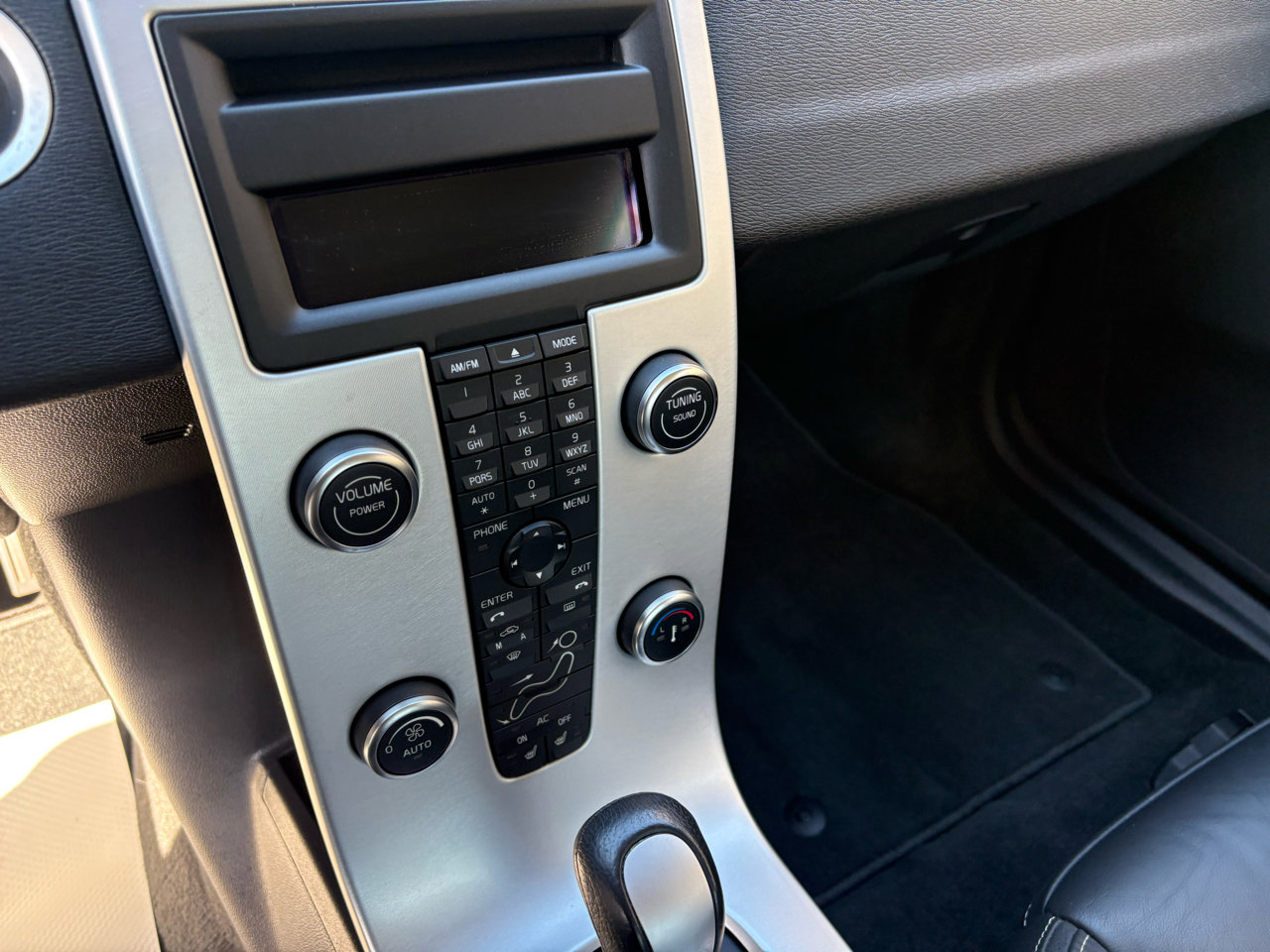 Used 2011 Volvo C70 T5 image 34