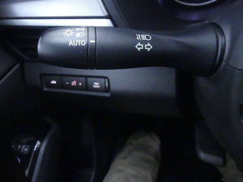 Used 2024 Nissan Altima 2.5 SR FWD image 18