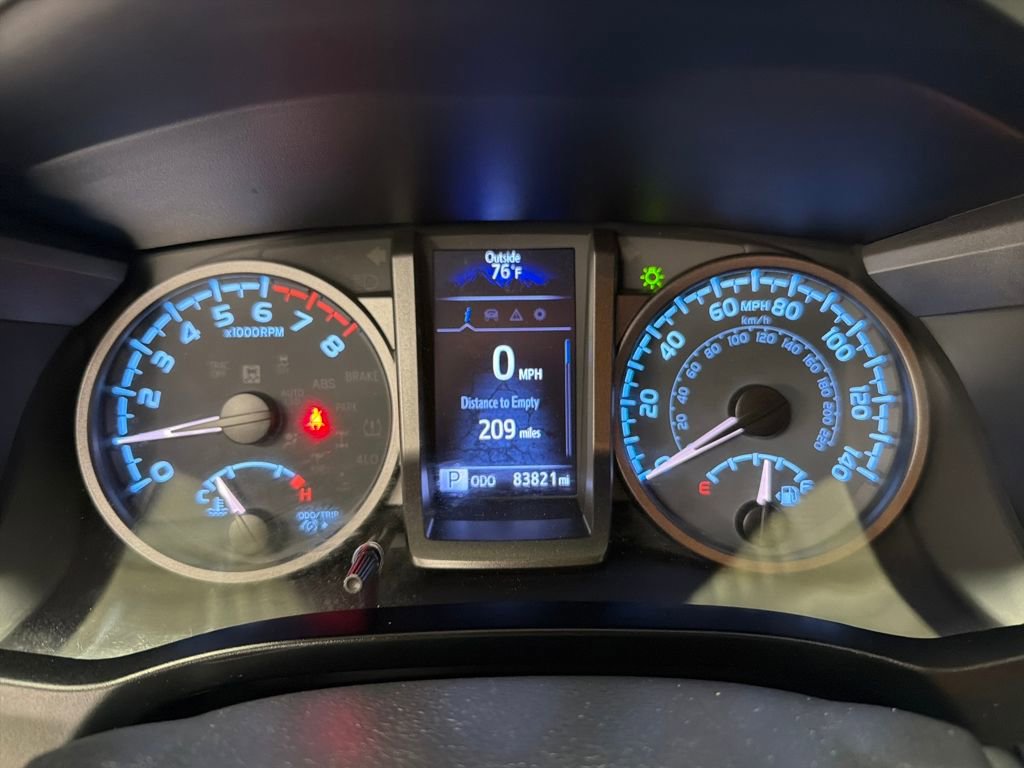 Used 2020 Toyota Tacoma TRD Off-Road w/ Technology Package image 22