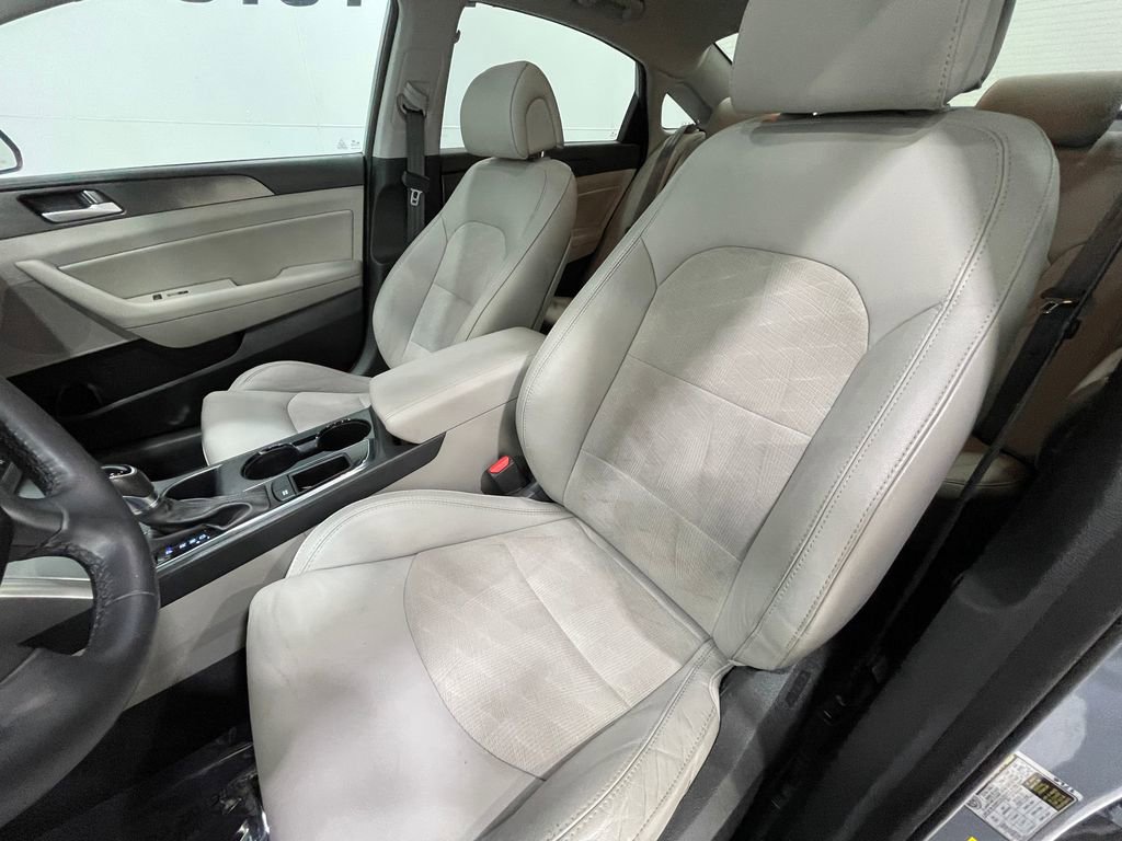 Used 2017 Hyundai Sonata Sport w/ Value Edition Package 02 image 13