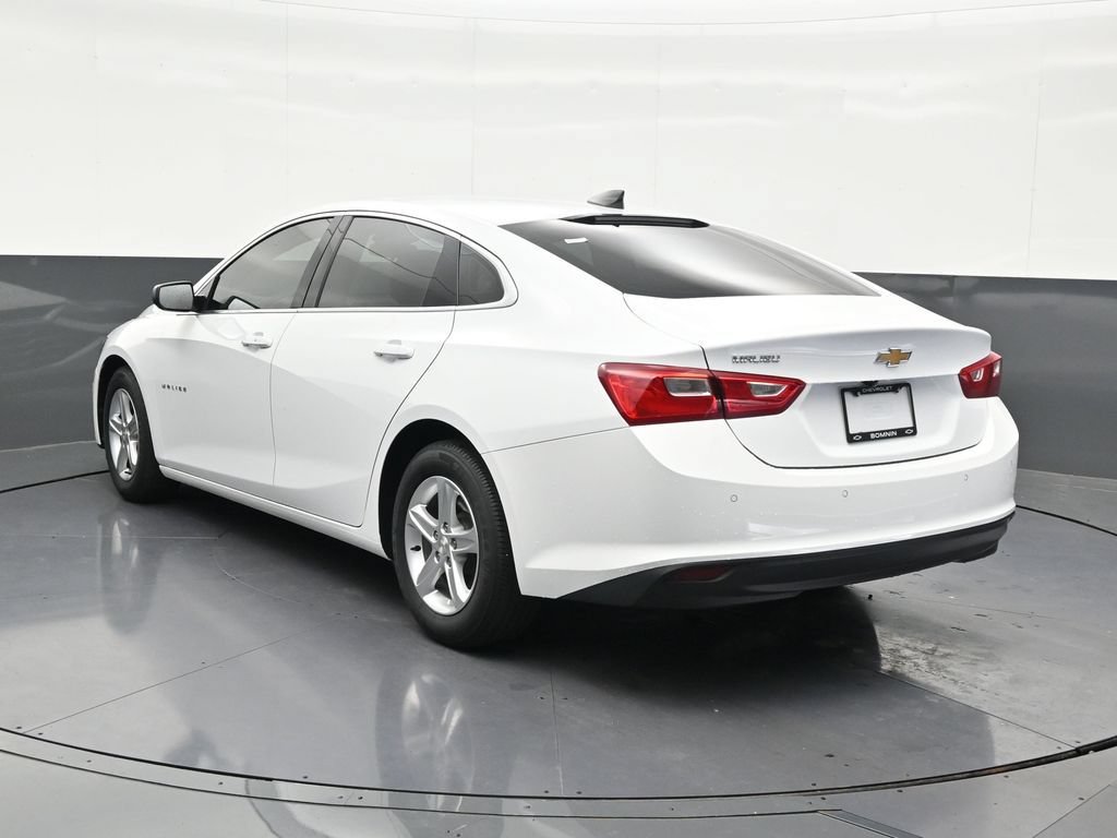 Used 2024 Chevrolet Malibu LS FWD image 3