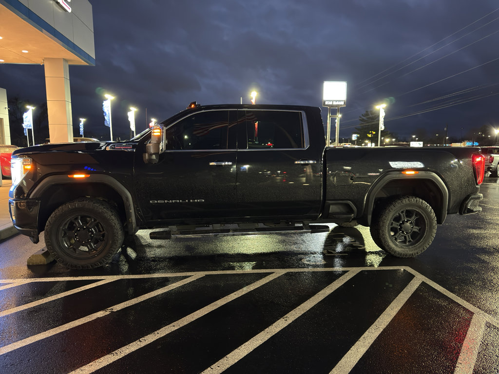 Used 2020 GMC Sierra 2500 Denali w/ Denali Ultimate Package image 2