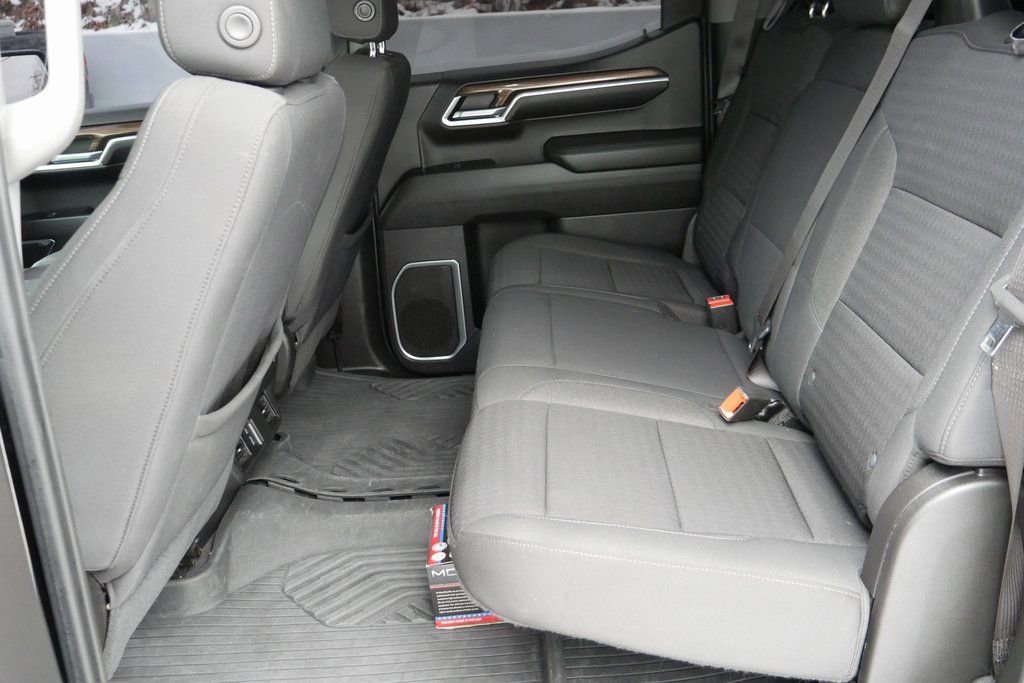 Used 2022 Chevrolet Silverado 1500 RST image 25