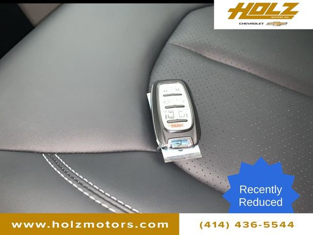 Used 2024 Chrysler Pacifica Touring-L image 30