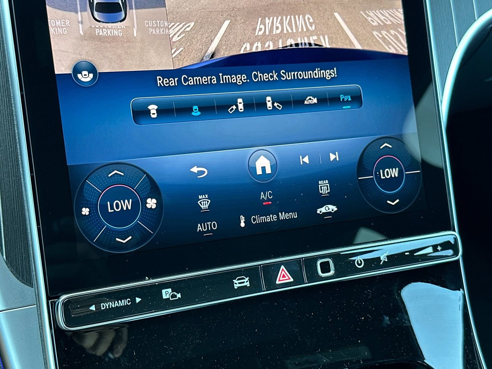 New 2025 Mercedes-Benz C 300 4MATIC Sedan image 23