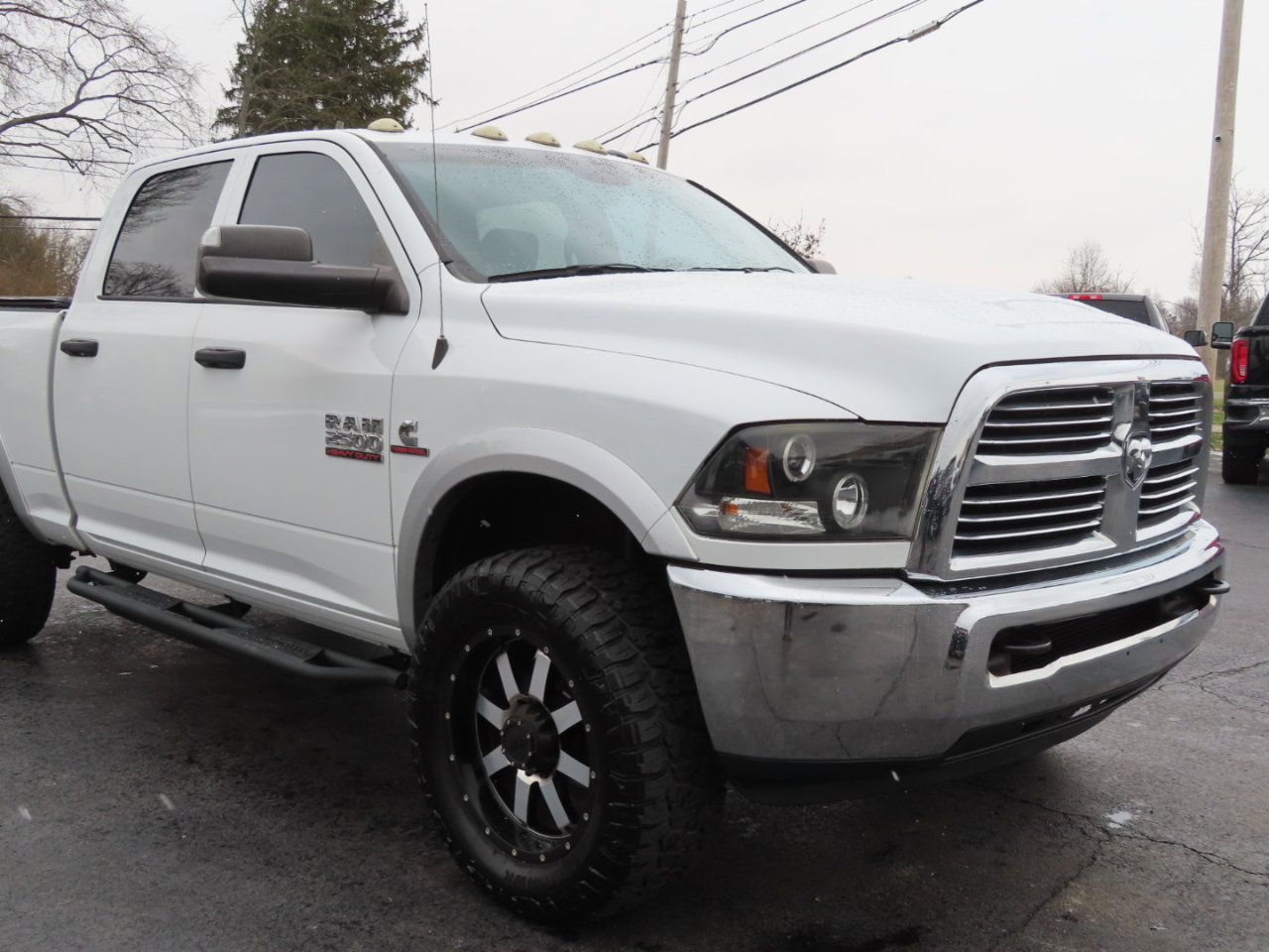 Used 2016 RAM 2500 Tradesman w/ Chrome Appearance Group image 25
