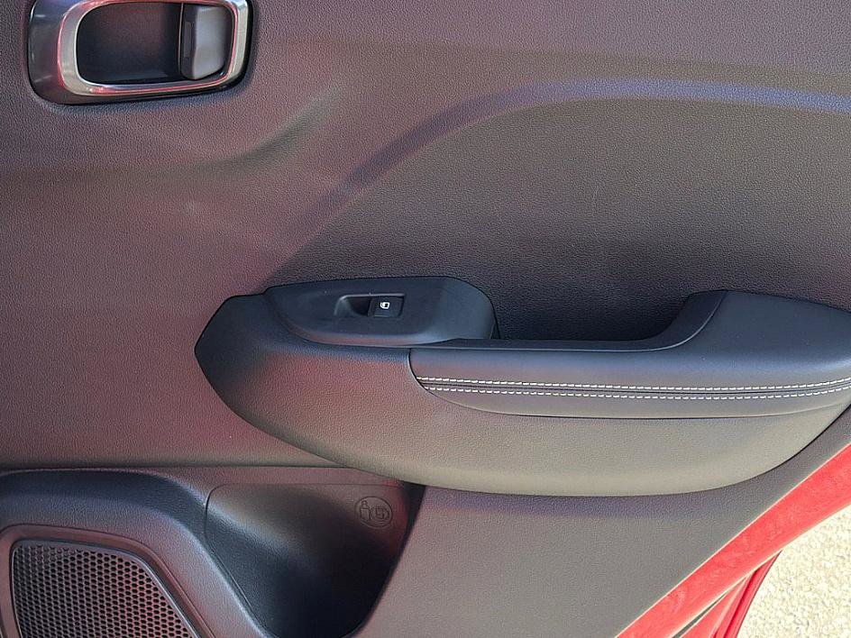 Certified 2025 Hyundai Venue Limited image 26