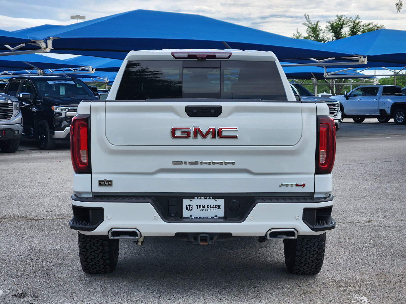 Used 2024 GMC Sierra 1500 AT4 w/ Technology Package AWD/4WD image 33