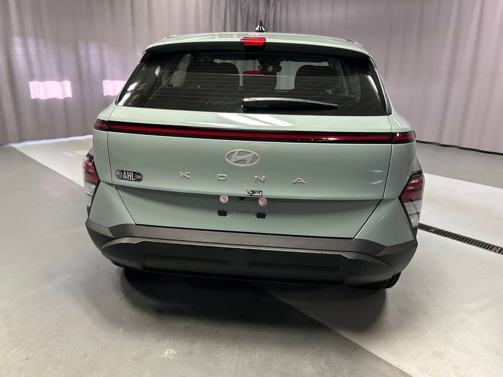 New 2026 Hyundai Kona SE image 6