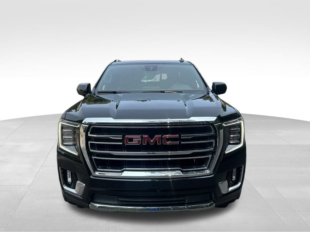 Used 2024 GMC Yukon SLT RWD image 9
