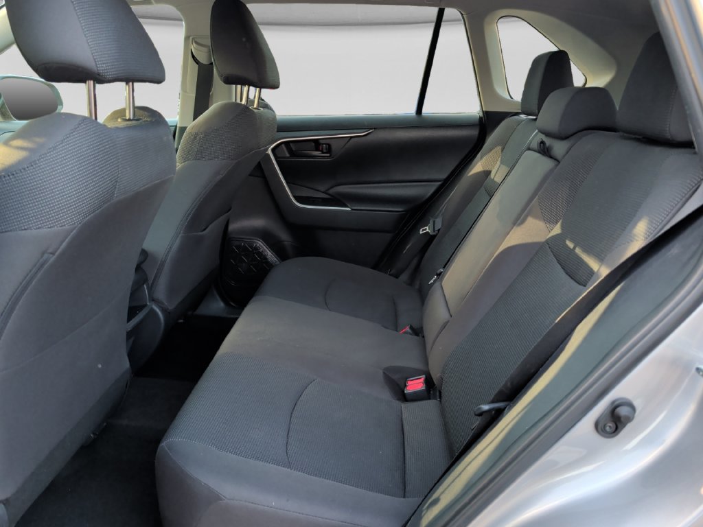Used 2019 Toyota RAV4 LE w/ All Weather Liner Package AWD/4WD image 31