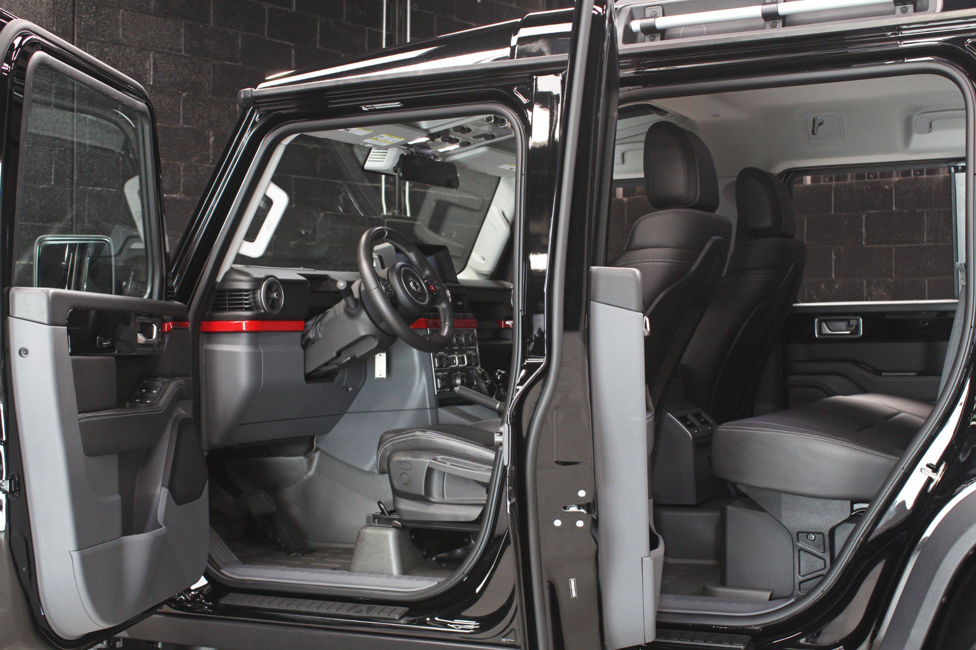 Used 2024 INEOS Grenadier Station Wagon AWD/4WD image 38