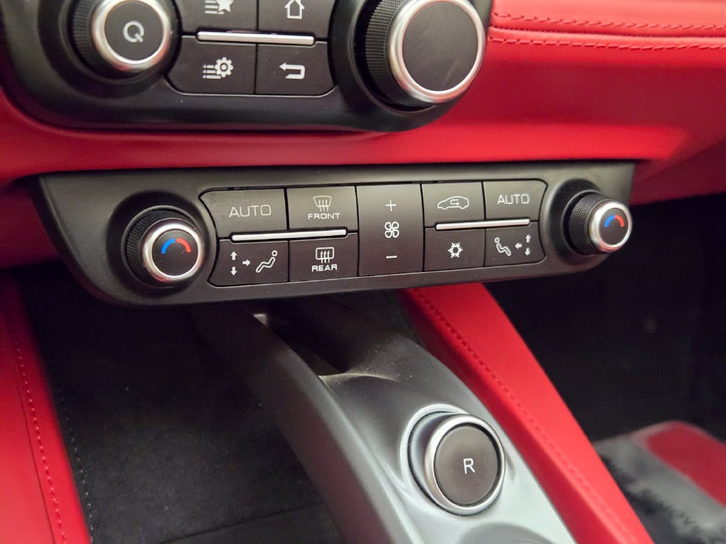 Used 2023 Ferrari Portofino M RWD image 40