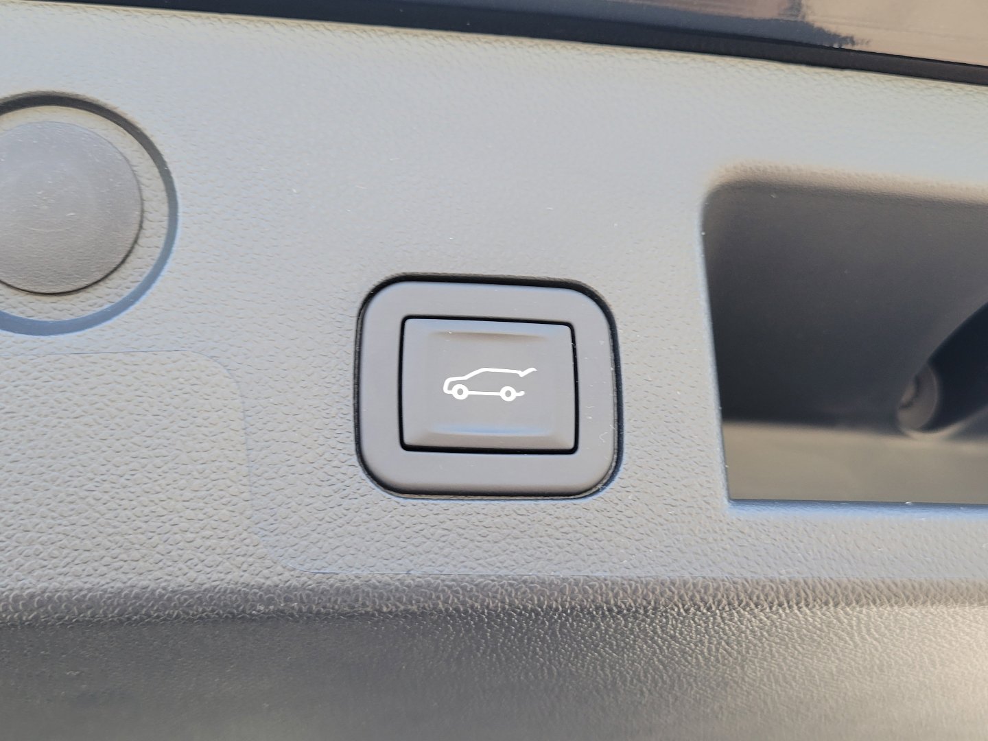 Used 2026 Chevrolet Equinox RS FWD image 9