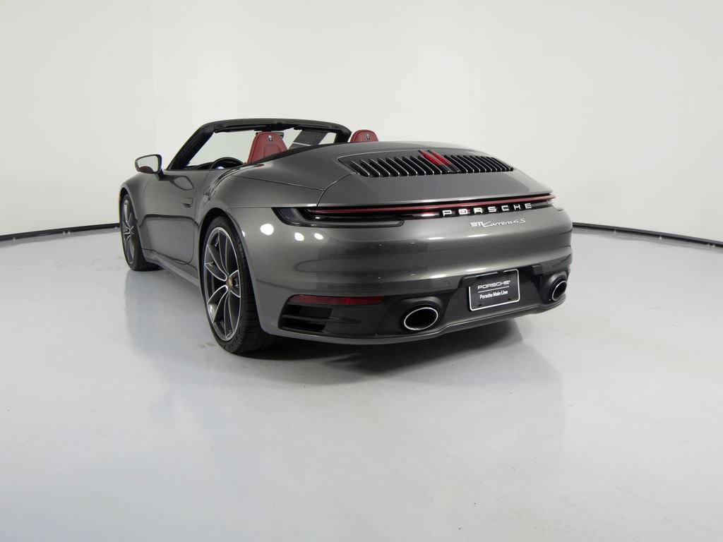 Certified 2022 Porsche 911 Cabriolet image 3