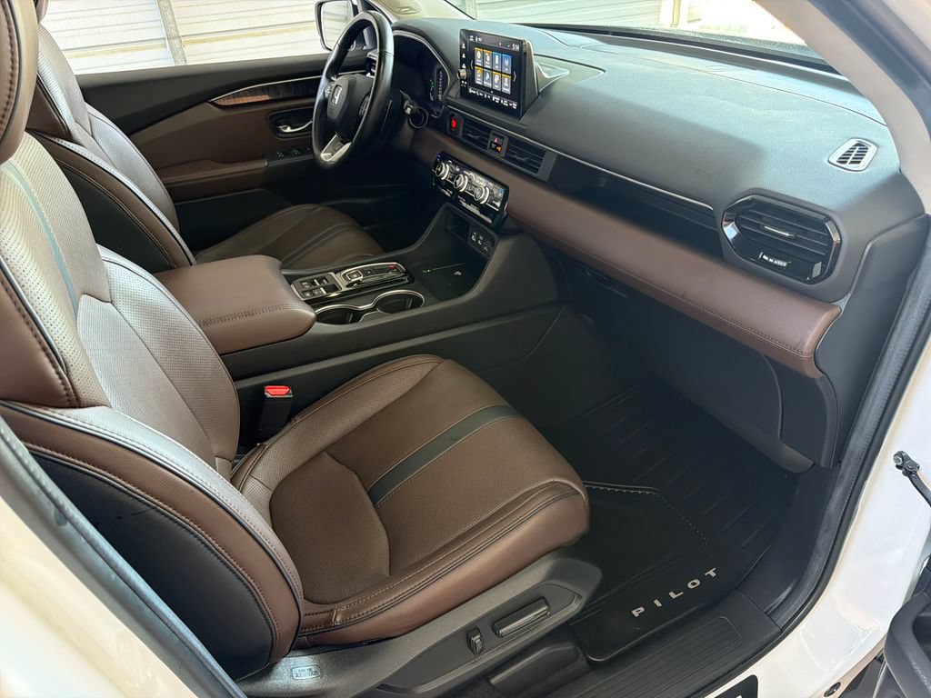 Used 2024 Honda Pilot Elite image 28