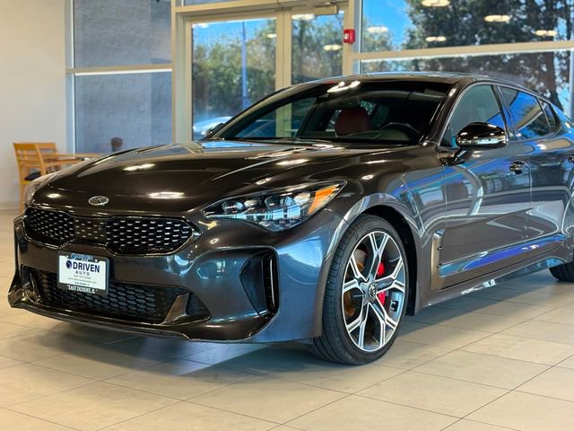 Used 2021 Kia Stinger GT2 image 3