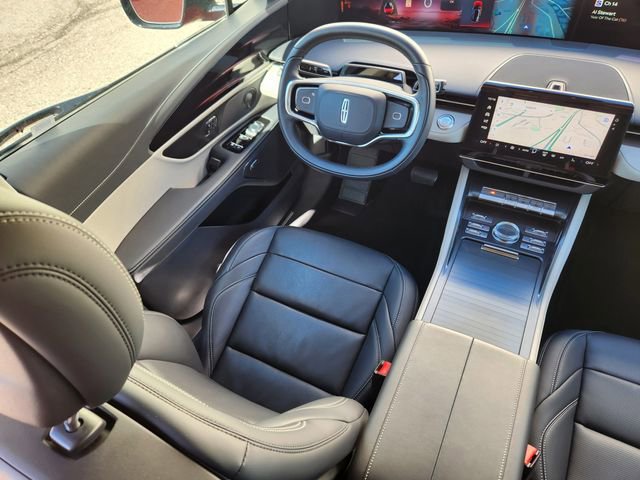 New 2025 Lincoln Nautilus Premier w/ Equipment Group 102A image 10