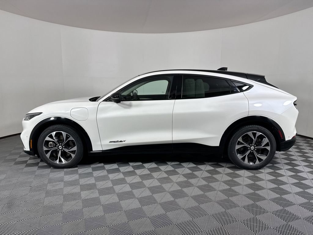 Used 2021 Ford Mustang Mach-E Premium image 24