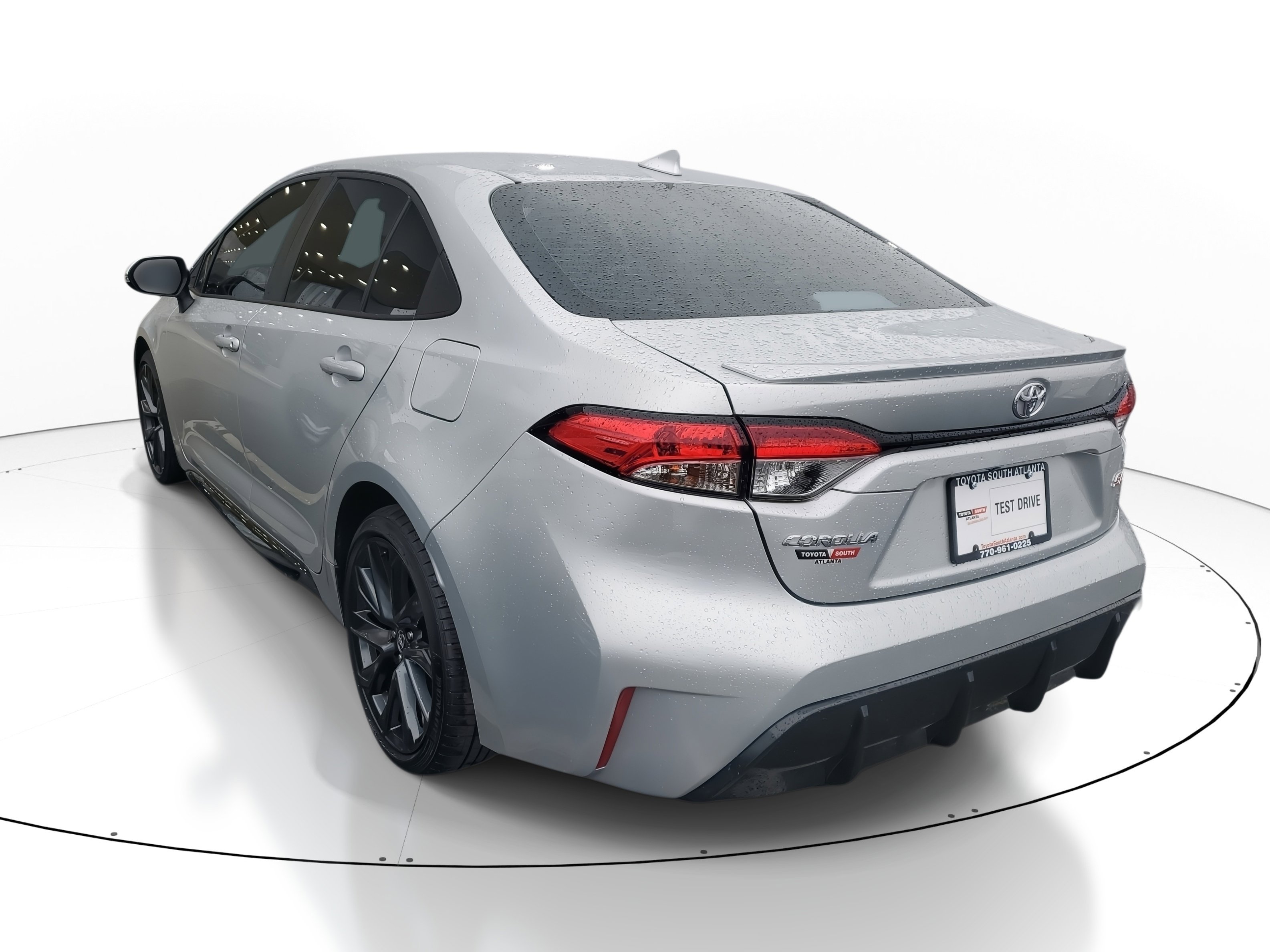 Used 2025 Toyota Corolla SE image 4