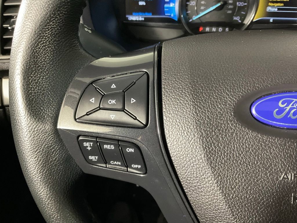 Certified 2018 Ford Explorer XLT w/ Equipment Group 202A image 24